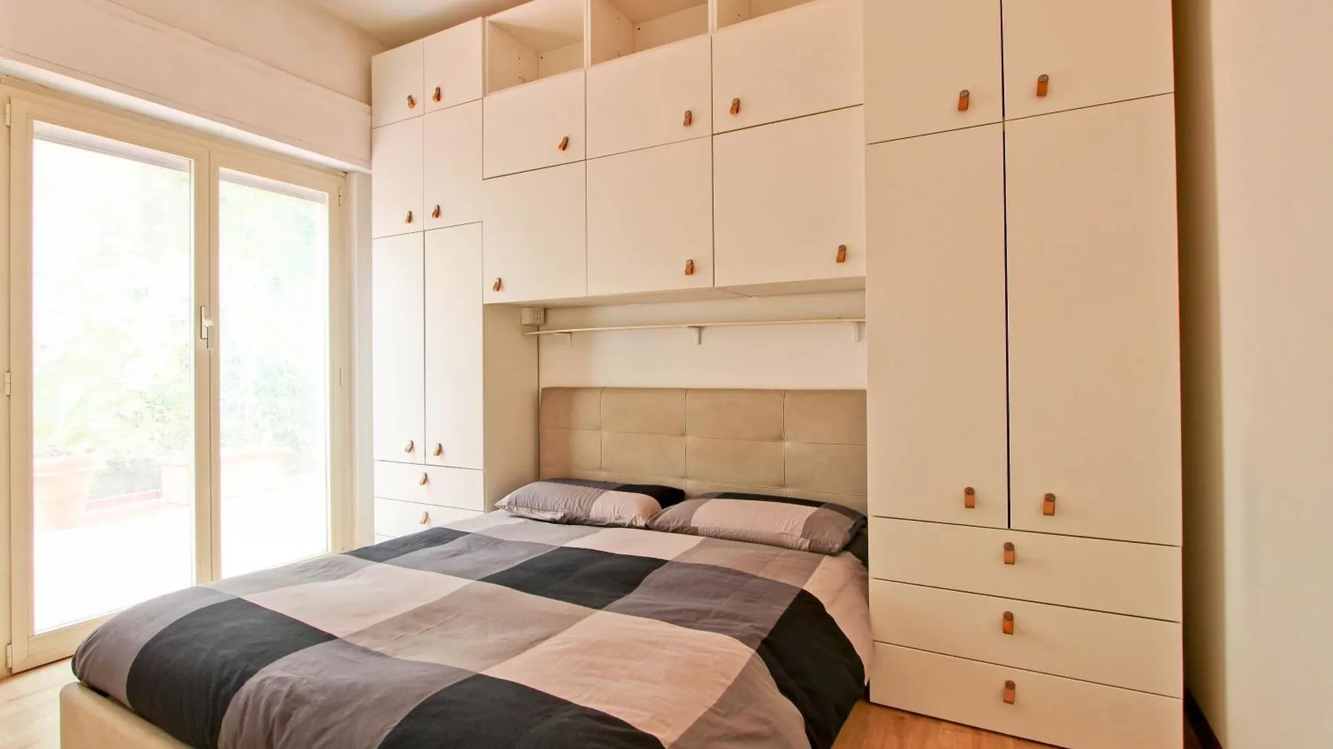 Parioli ***** - Elegante Loft Apartment Rome